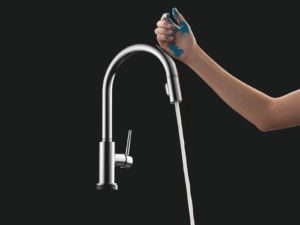デルタ水栓（delta faucet）タッチ機能キッチン水栓